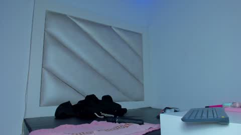 Victoria online show from 06.29.26