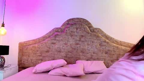  Victoria for you  online show from 09.21.25