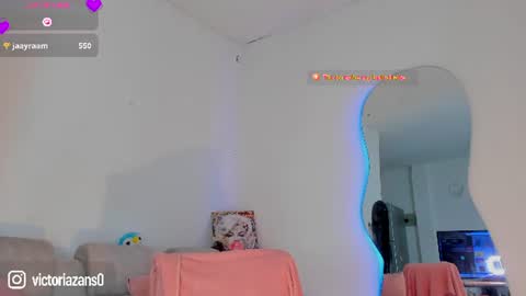 Victoria  independent model online show from 07.28.26