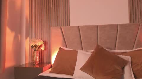 VIC online show from 09.20.25