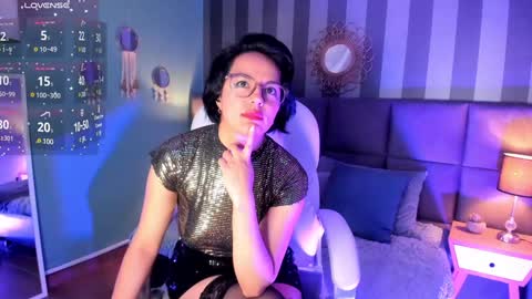 Victoria online show from 02.06.25