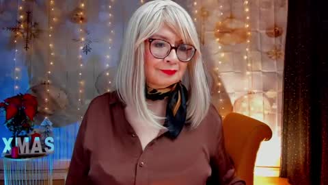 diorvictoria9 online show from 12.10.24