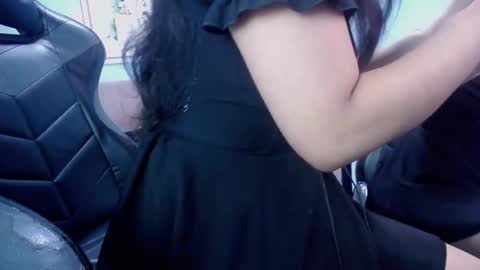 Snapshot of victoria_hernandez_t chatting on 10.31.25 Victoria online show from 10.31.25