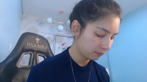 Victoria online show from 04.27.26