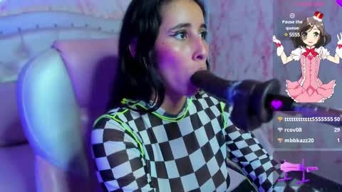 Victoria Houston  online show from 02.22.25