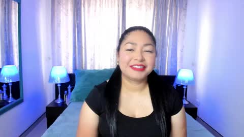 Snapshot of victoria_kim_lee chatting on 05.22.26 Victoria online show from 05.22.26