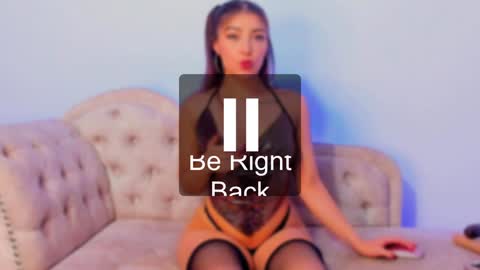 Victoria Laurent online show from 01.03.25