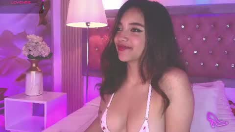VICTORIA  online show from 07.08.26