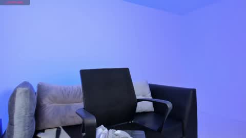 Snapshot of victoria_mooree chatting on 01.13.25 Victoria Everyday From 1400 to 2130 Col Time online show from 01.13.25
