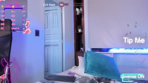Snapshot of victoria_mooree chatting on 02.26.25 Victoria Everyday From 1400 to 2130 Col Time online show from 02.26.25