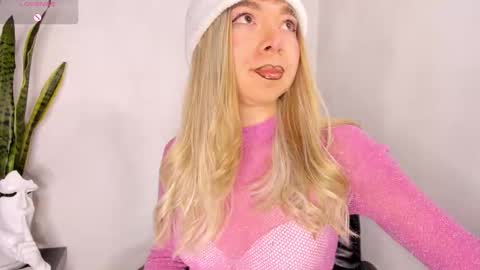 D A N I online show from 10.19.25