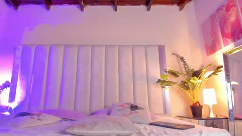 Snapshot of victoria_rash chatting on 12.12.24 VICTORIA online show from 12.12.24