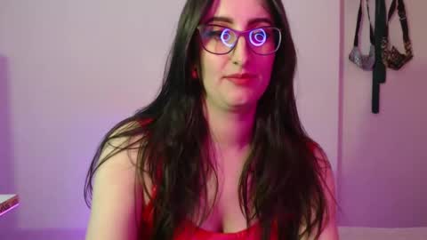 Victoria online show from 09.16.25