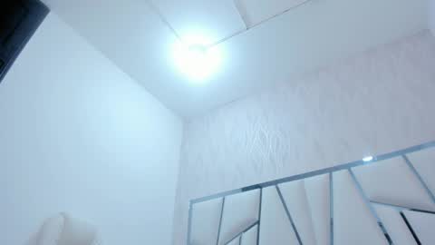 Victoria Sofia online show from 11.12.25