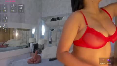 Snapshot of victoriaagray chatting on 06.17.26 VICTORIA online show from 06.17.26