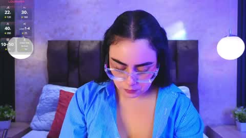 Victoria Andrade online show from 04.27.26