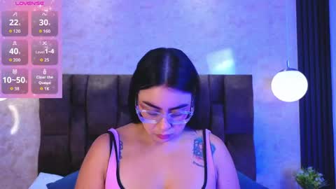 Victoria Andrade online show from 06.07.26