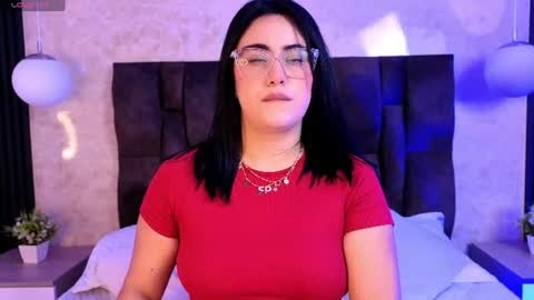 Victoria Andrade online show from 07.30.26