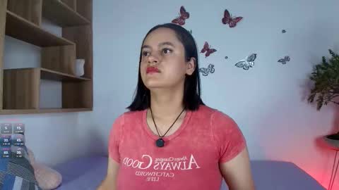 Victoria online show from 11.15.25