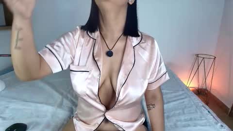 Victoria online show from 11.29.25