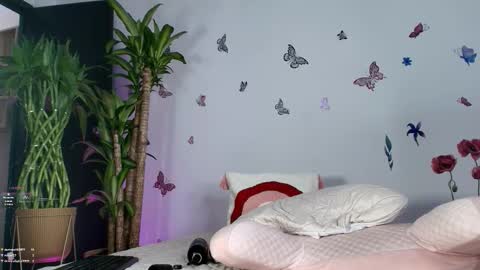 Snapshot of victoriablack_ chatting on 01.19.26 Victoria online show from 01.19.26