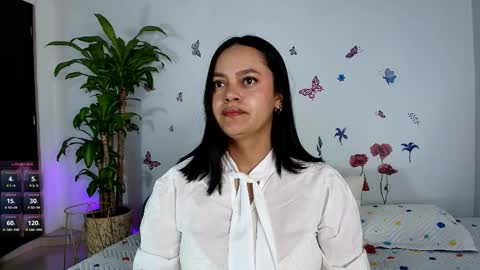 Snapshot of victoriablack_ chatting on 04.01.26 Victoria online show from 04.01.26