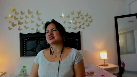 victoriacg online show from 04.22.26