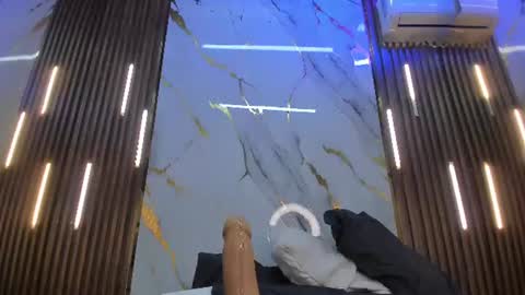 Victoria  online show from 06.11.26