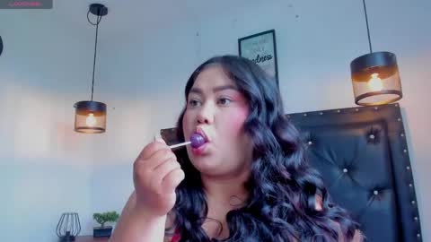 Victoria  online show from 04.20.26