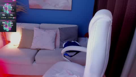 Victoria online show from 03.09.25