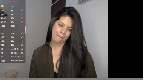 Snapshot of victorialg chatting on 11.06.25 victorialg online show from 11.06.25