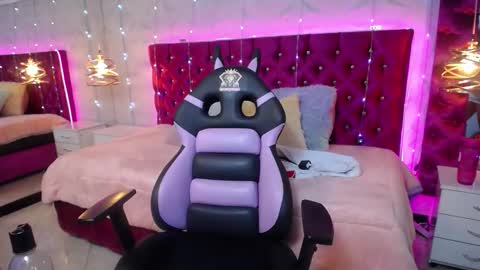 victoriaprins online show from 03.16.26