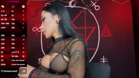 Victoria Vampire online show from 11.20.25