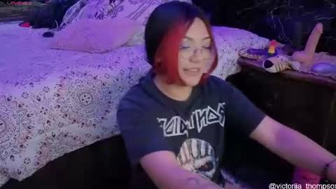 victoriia_thompson online show from 07.16.26