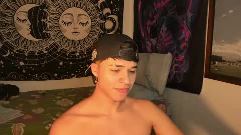 Victorino Jhonson online show from 12.29.24