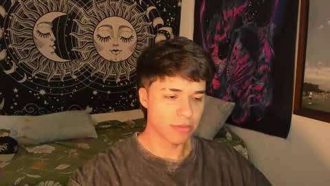 Victorino Jhonson online show from 01.03.25