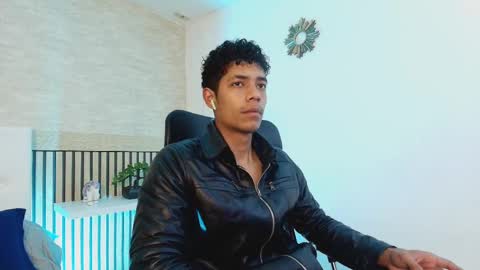 Snapshot of victorycassus chatting on 11.04.25 Victory online show from 11.04.25