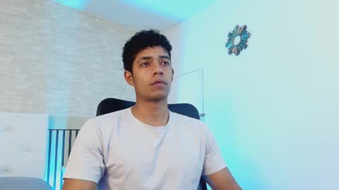 Snapshot of victorycassus chatting on 11.05.25 Victory online show from 11.05.25