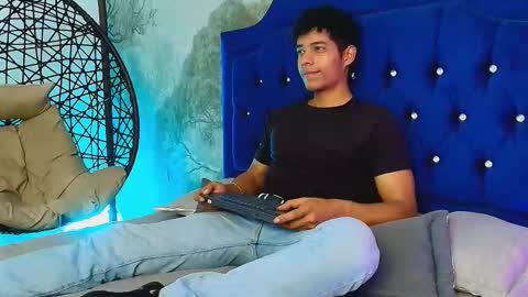 Snapshot of victorycassus chatting on 11.06.25 Victory online show from 11.06.25