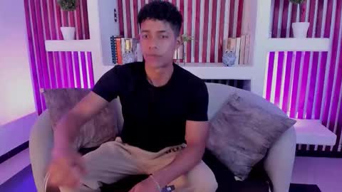 Snapshot of victorycassus chatting on 11.22.25 Victory online show from 11.22.25