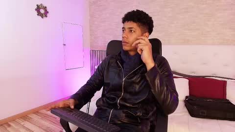 Snapshot of victorycassus chatting on 11.24.25 Victory online show from 11.24.25