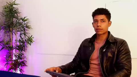 Snapshot of victorycassus chatting on 11.27.25 Victory online show from 11.27.25