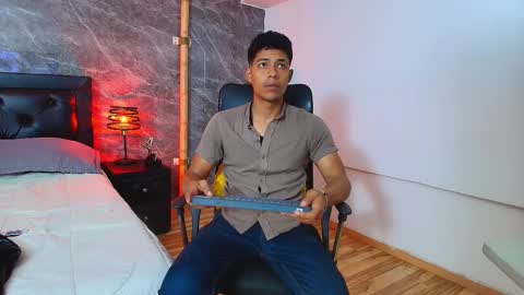 Snapshot of victorycassus chatting on 12.05.25 Victory online show from 12.05.25