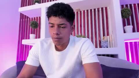 Snapshot of victorycassus chatting on 12.15.25 Victory online show from 12.15.25