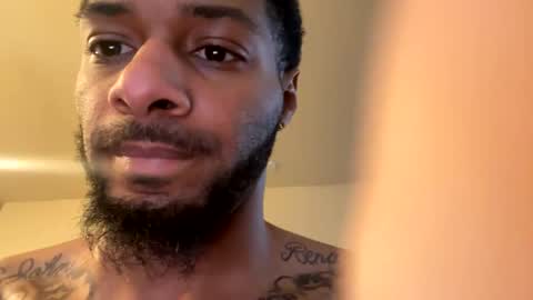 Snapshot of victoryd007 chatting on 01.22.25 victoryd007 online show from 01.22.25