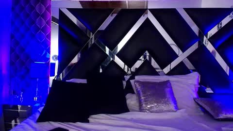 victtoria lee online show from 09.30.25