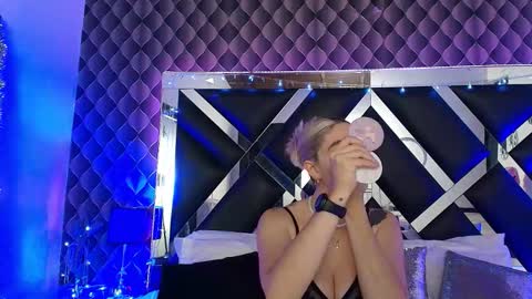 victtoria lee online show from 03.02.26