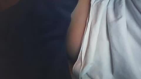 Snapshot of vicvictoree chatting on 11.04.25 vicvictoree online show from 11.04.25