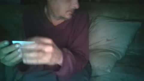 Snapshot of vids1977 chatting on 10.21.25 vids1977 online show from 10.21.25