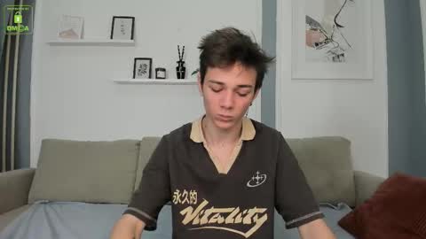 Snapshot of viego_pattel chatting on 10.19.25 Viego Pattel online show from 10.19.25